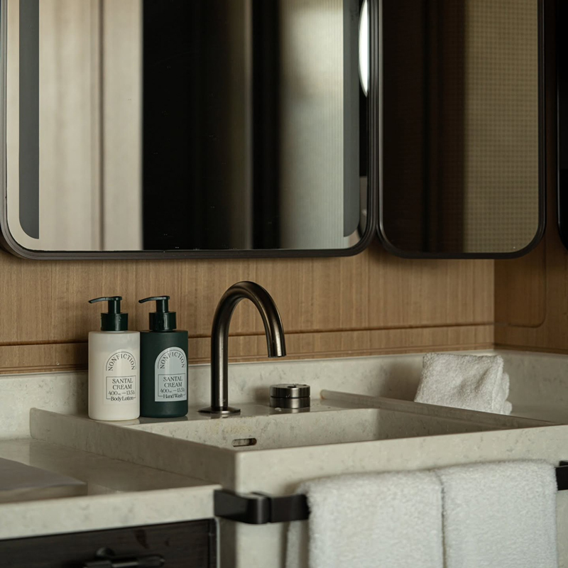 Kimpton Tsim Sha Tsui Hong Kong