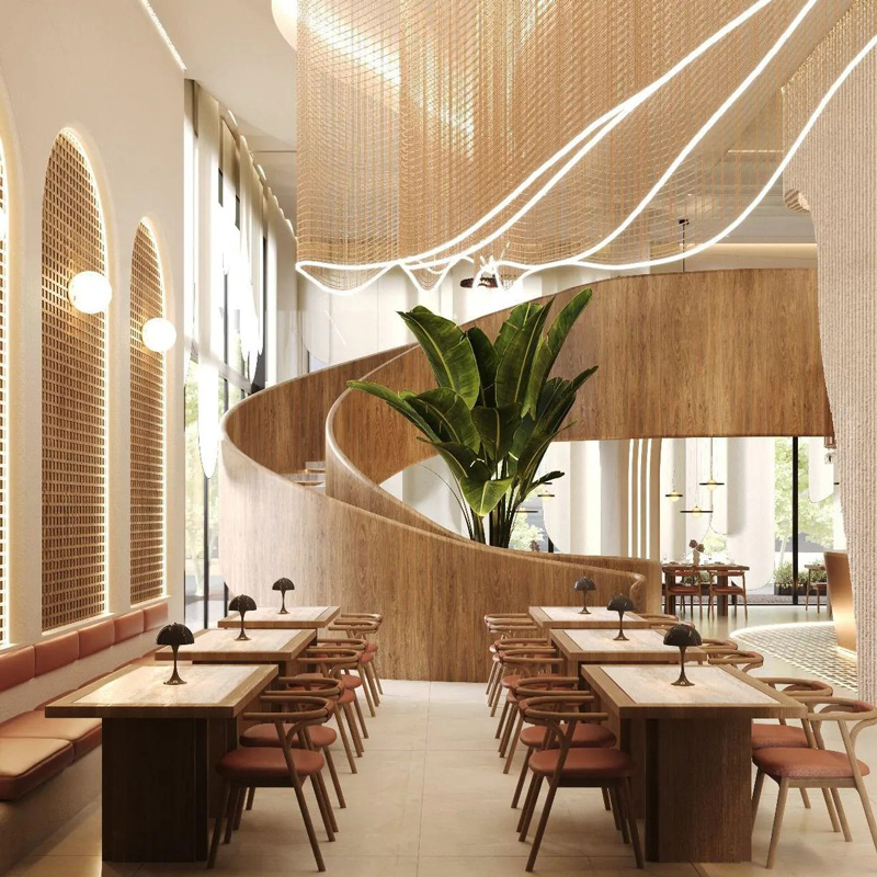 Latyrian Hotel