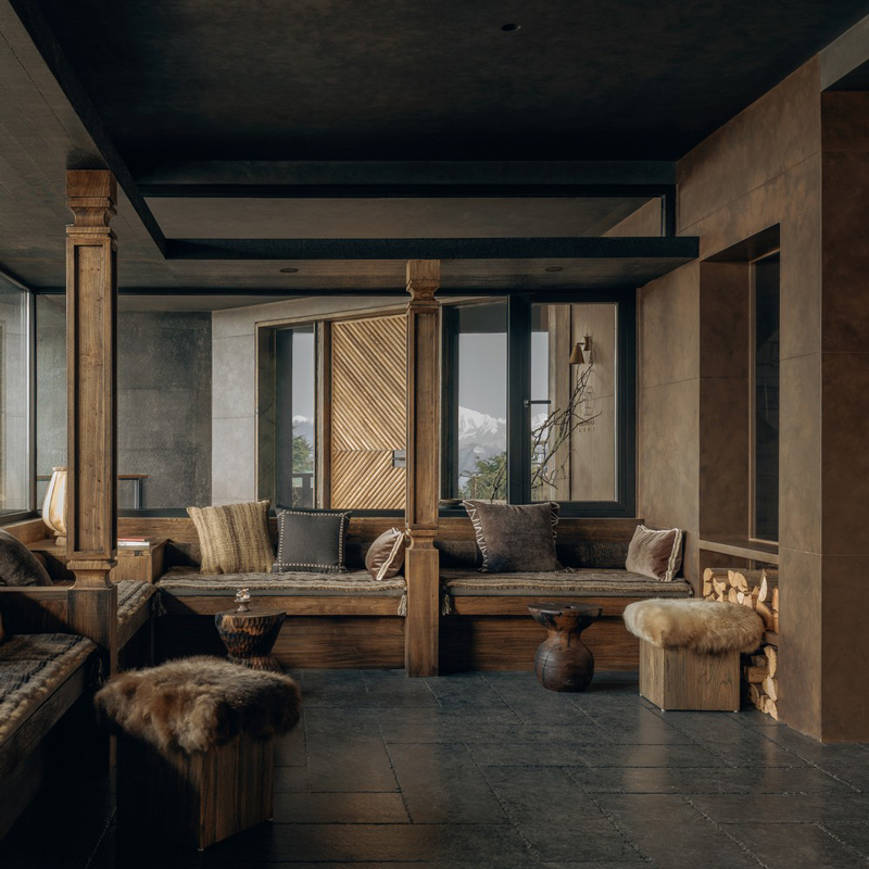 Kawagebo Snow Mountain Hotel